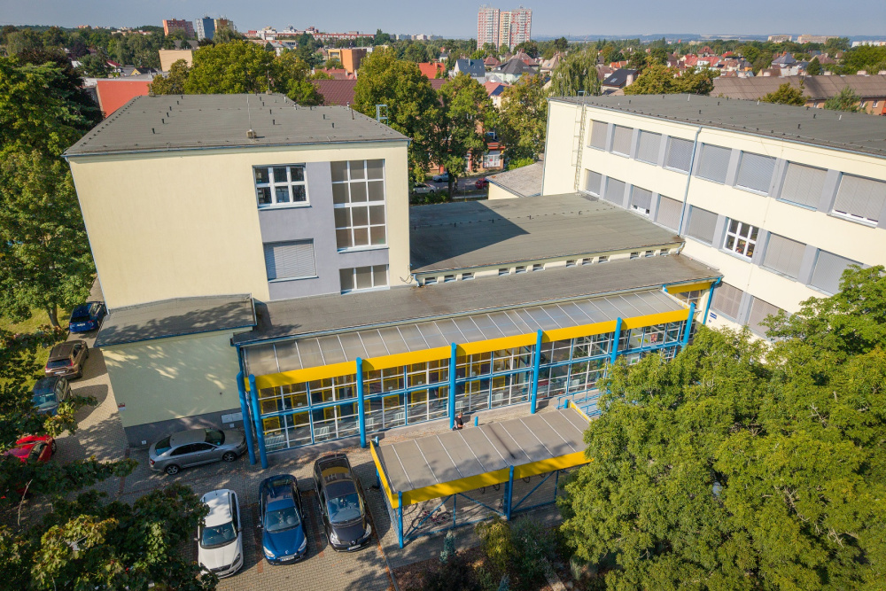 ZŠ a MŠ Březinova