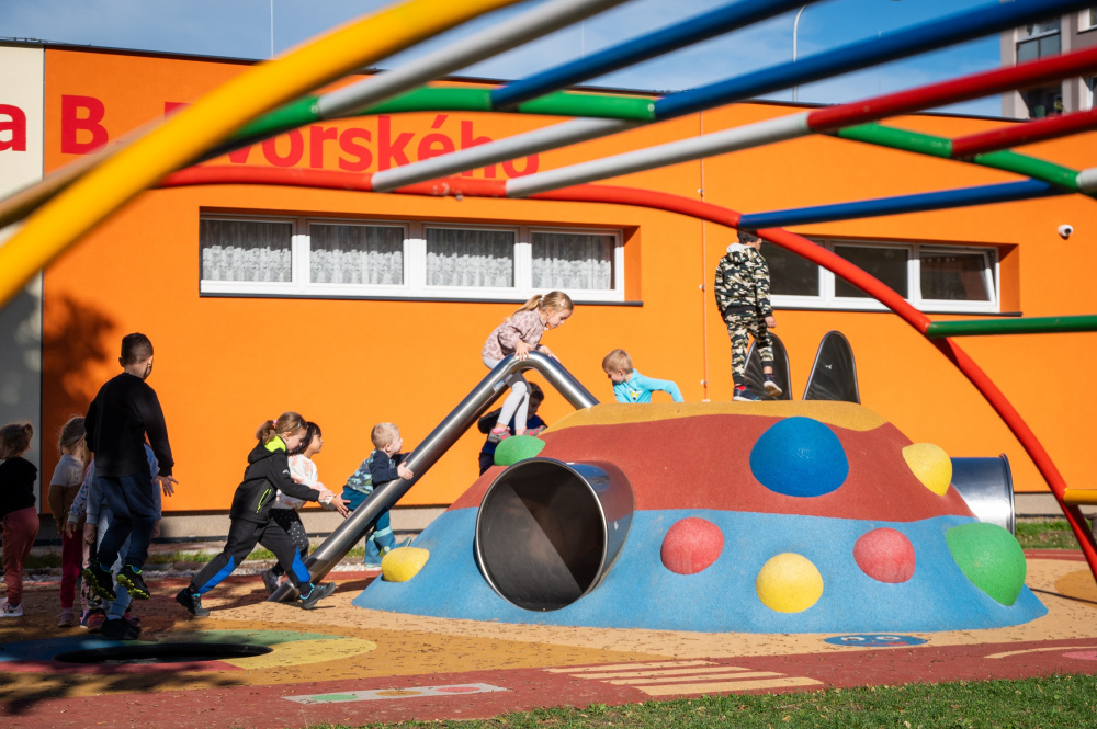 Dětský přírodní ráj v MŠ B. Dvorského, kde se děti nenudí